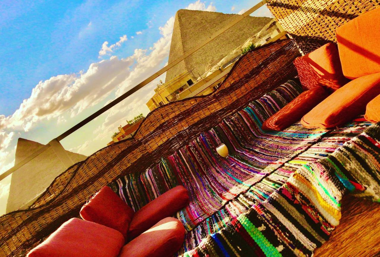Carpet Alaadein Pyramids View Hotel Kafrat al Jabal Exterior foto