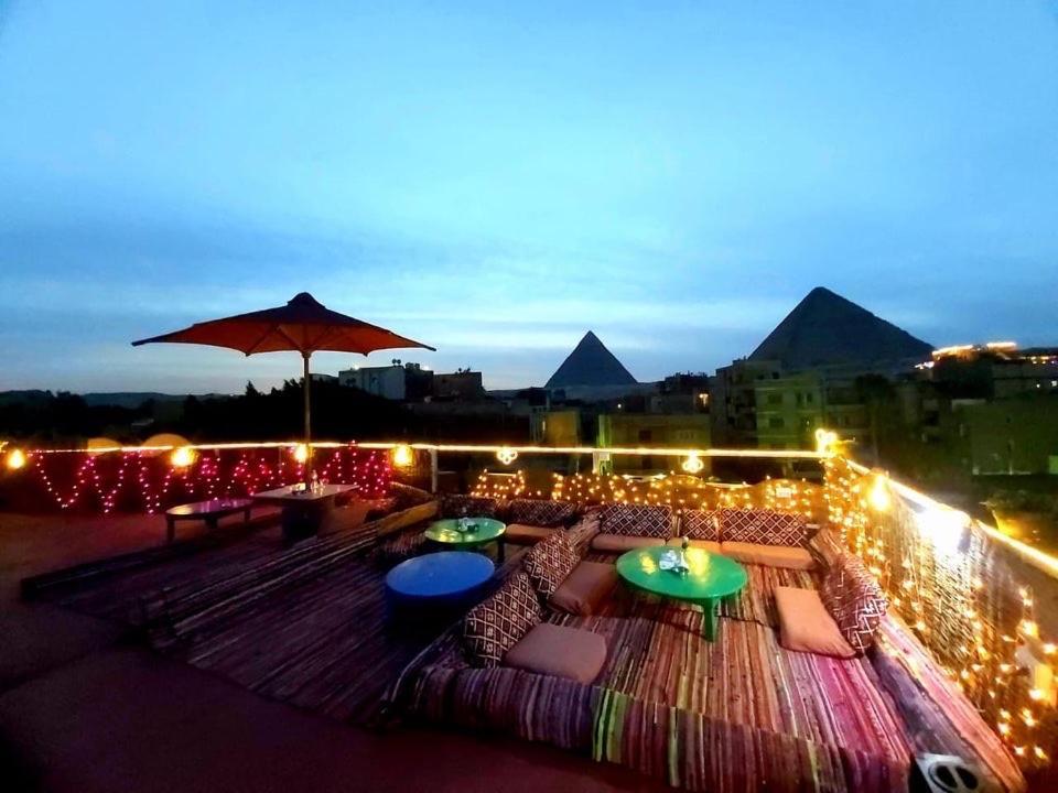 Carpet Alaadein Pyramids View Hotel Kafrat al Jabal Exterior foto